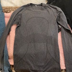 Lulu Long sleeve top